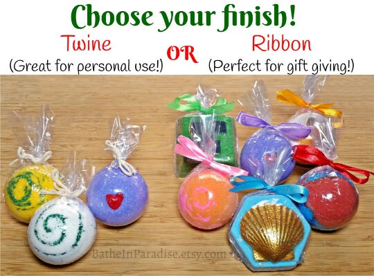 Optional Spider Toy Inside | Poison Apple Bath Bomb (1)