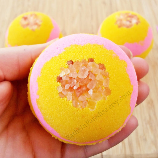Pink Grapefruit Bath Bomb Fizzy (1) | Fruity Bath Bomb | Fresh Crisp Scent