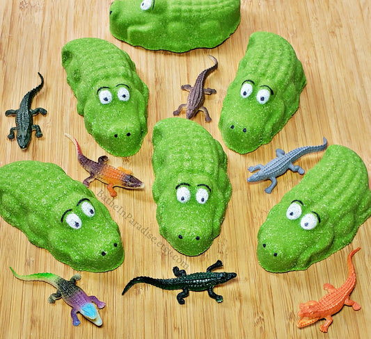 Gator Toy Bath Bomb (1) with Surprise Toy Inside | Crocodile Alligator | Bath Bombs for Kids Children