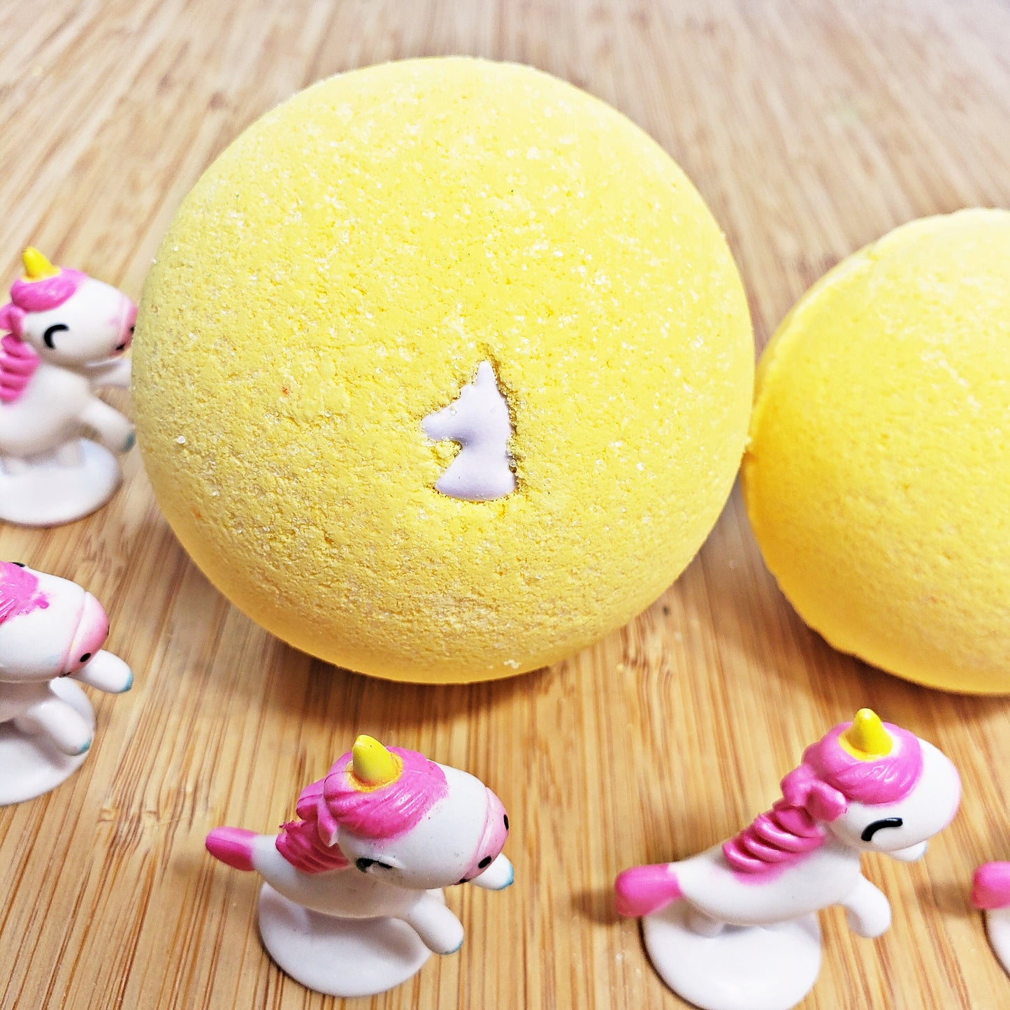 Unicorn Toy Bath Bomb (1) | Surprise Toy Inside For Kids | Childrens Bath Gift