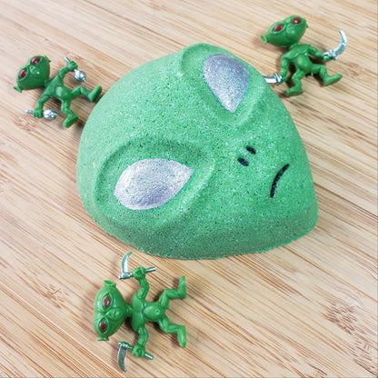 Alien Toy Bath Bomb (1) | Bath Bombs For Kids With Toys Inside